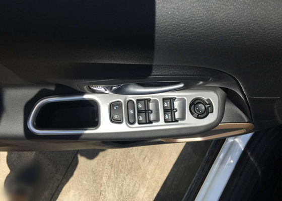Giá tốt. JEEP Renegade 2016 Chromed Auto Nội thất Trim Kits Window Switch Molding trực tuyến