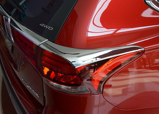 Giá tốt. Áo nhựa che đèn pha xe ô tô, Mitsubishi New Outlander 2016 2017 Chromed trang trí bộ phận đèn đuôi trang trí trực tuyến