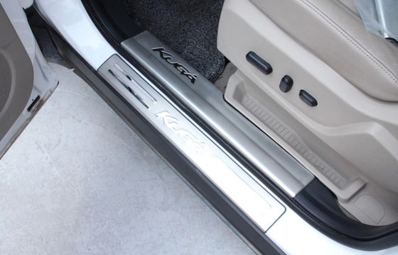 Giá tốt. Ford Escape-Kuga 2013 Stainless Steel Door Sill Plates, Inner & Outer Side Door Pedal trực tuyến