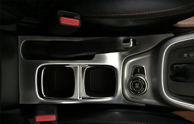 Giá tốt. SUZUKI VITARA 2015 2016 Nội thất xe ô tô Bộ phận trang trí khung cầm cốc màu trực tuyến
